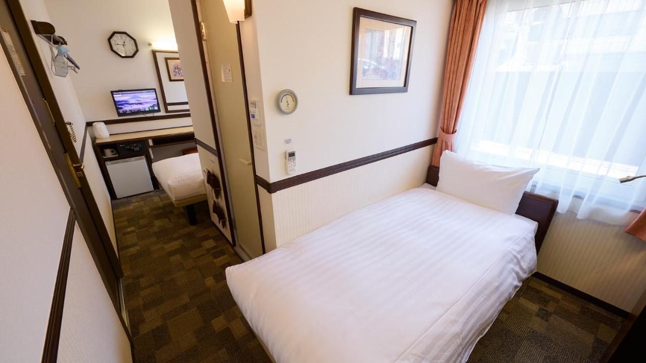 Toyoko Inn Tokyo Akigawa-Eki Kita-Guchi Akiruno Zewnętrze zdjęcie
