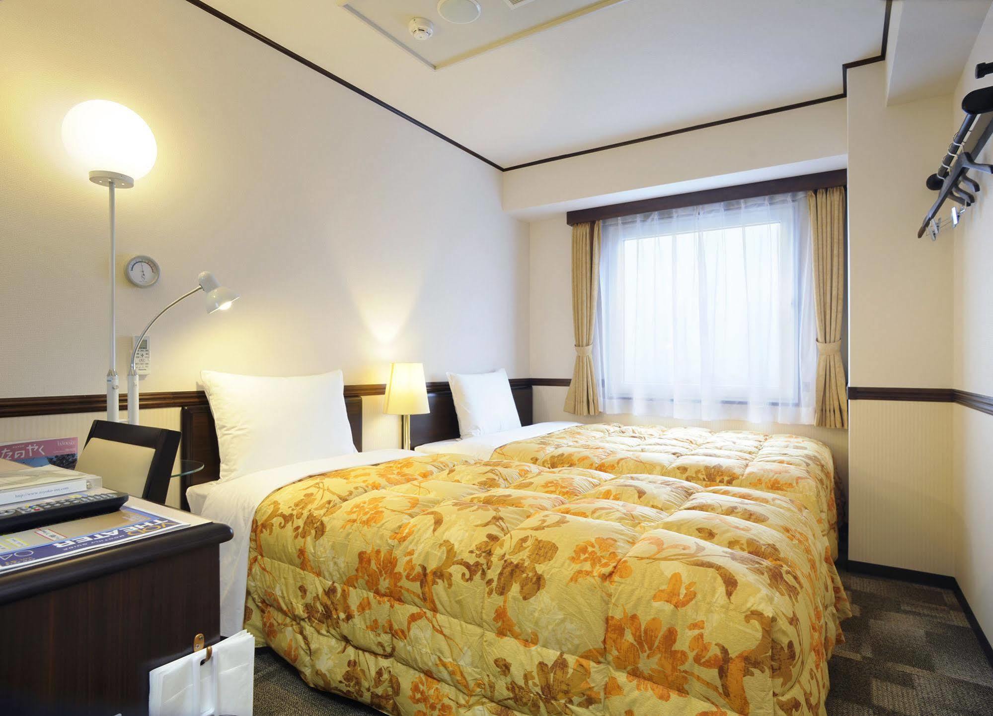 Toyoko Inn Tokyo Akigawa-Eki Kita-Guchi Akiruno Zewnętrze zdjęcie