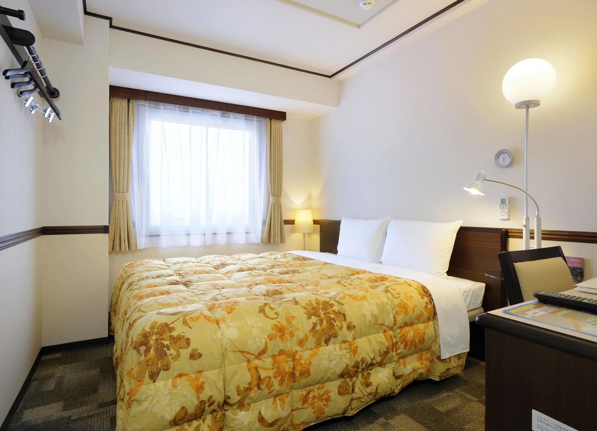 Toyoko Inn Tokyo Akigawa-Eki Kita-Guchi Akiruno Zewnętrze zdjęcie