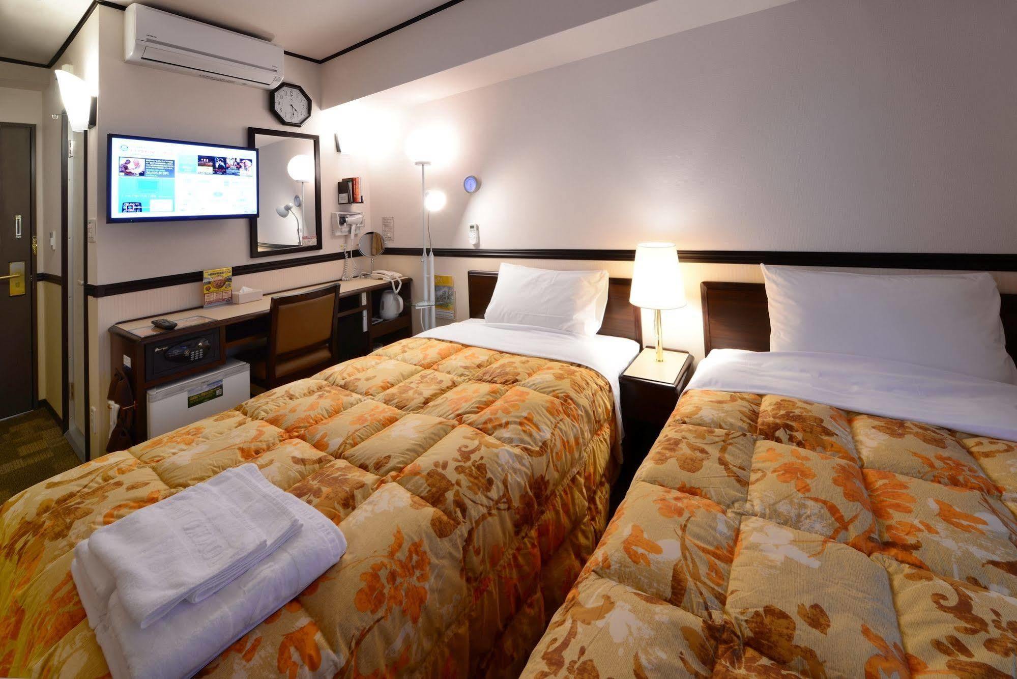 Toyoko Inn Tokyo Akigawa-Eki Kita-Guchi Akiruno Zewnętrze zdjęcie